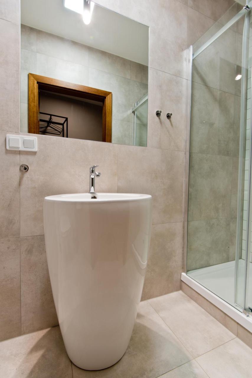 Apartsuites I Sorau Жари Екстер'єр фото Bathroom