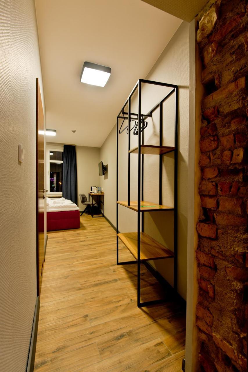 Apartsuites I Sorau Жари Екстер'єр фото A room at the hotel