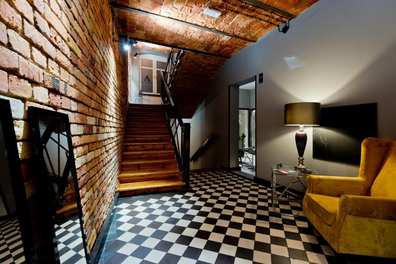 Apartsuites I Sorau Жари Екстер'єр фото Interior of the hotel
