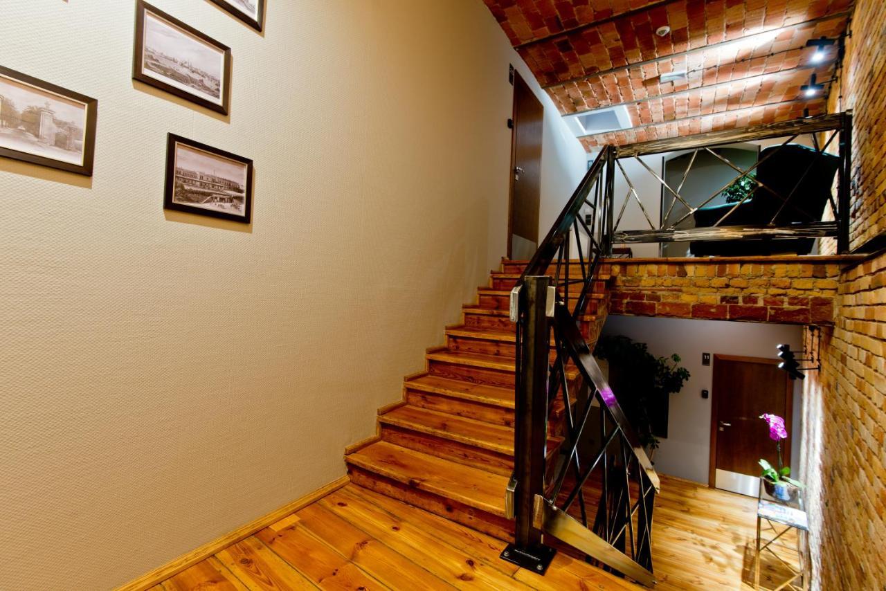 Apartsuites I Sorau Жари Екстер'єр фото Interior of the hotel
